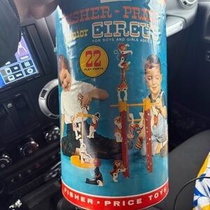 Fisher-Price Junior Circus Set - All pieces are included!